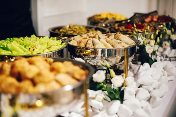 Buffet mit Vorspeisen